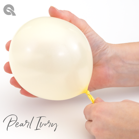 Pearl Ivory Latex Balloons by Qualatex